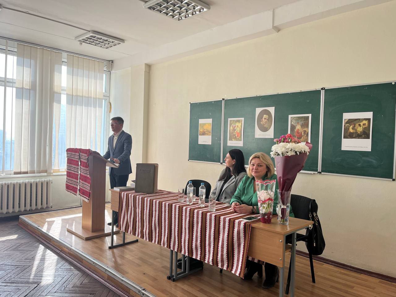 Лекція Шевченко 210